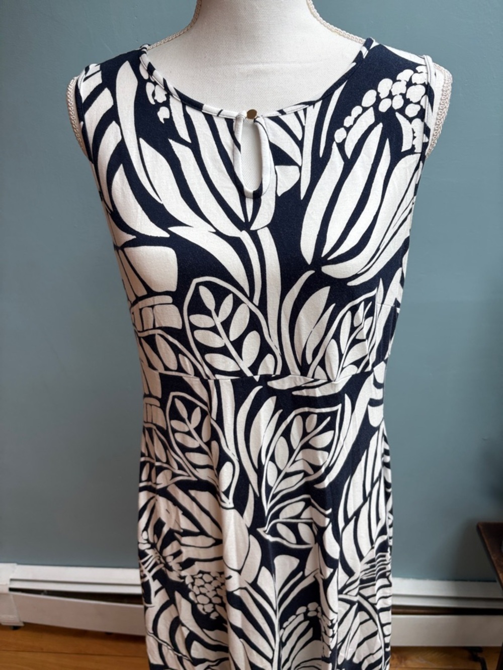 Talbots Summer Dress. Size M - Picture 2 of 7